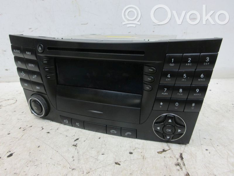 Mercedes-Benz E AMG W211 Panel / Radioodtwarzacz CD/DVD/GPS 