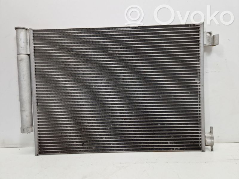 Renault Twingo III Skraplacz / Chłodnica klimatyzacji