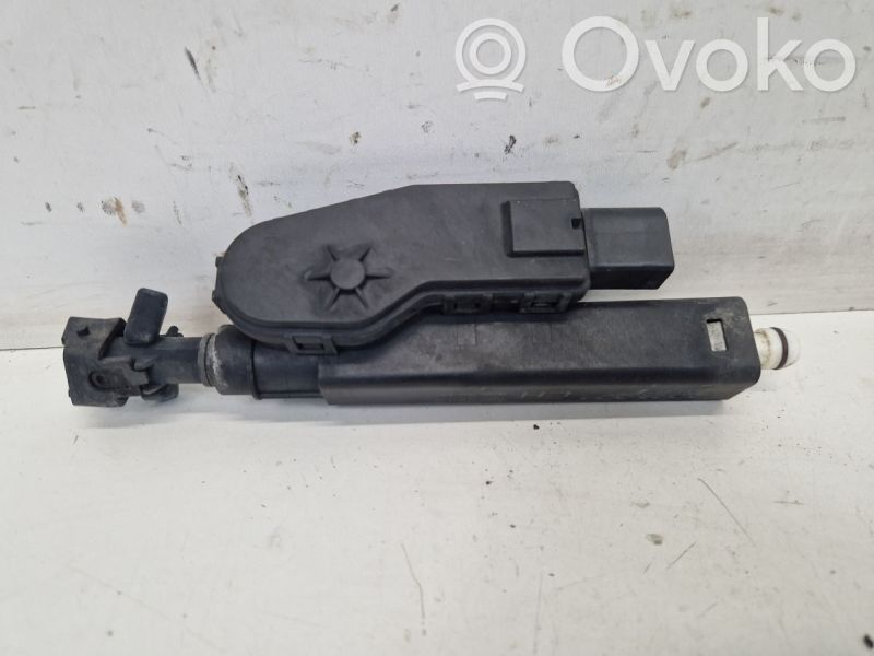 Volvo XC70 Pumpe Scheibenwaschanlage 