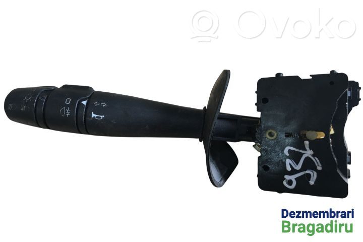 Leva indicatori   8200375336