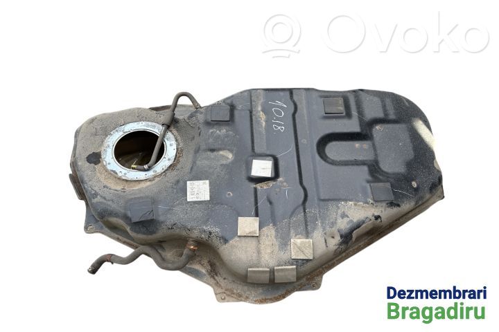 Depósito de combustible   KD5542100F