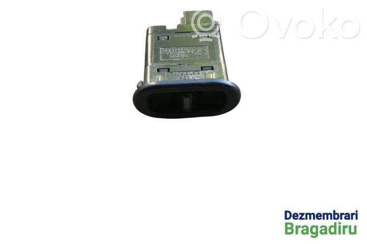 Daewoo Cielo Electric window control switch 