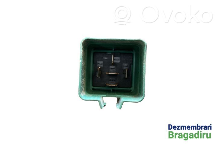 Otros relés   94FG13A025A1B
