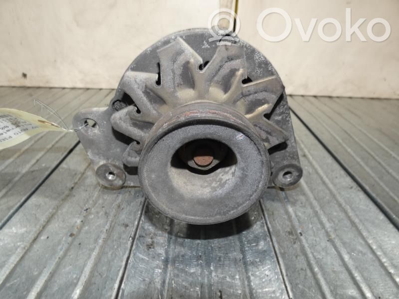 Audi 80 90 B3 Lichtmaschine 