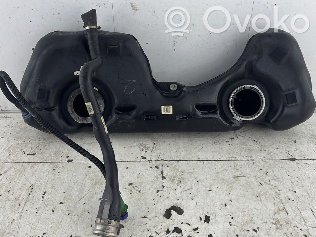 BMW 1 E81 E87 Polttoainesäiliö 