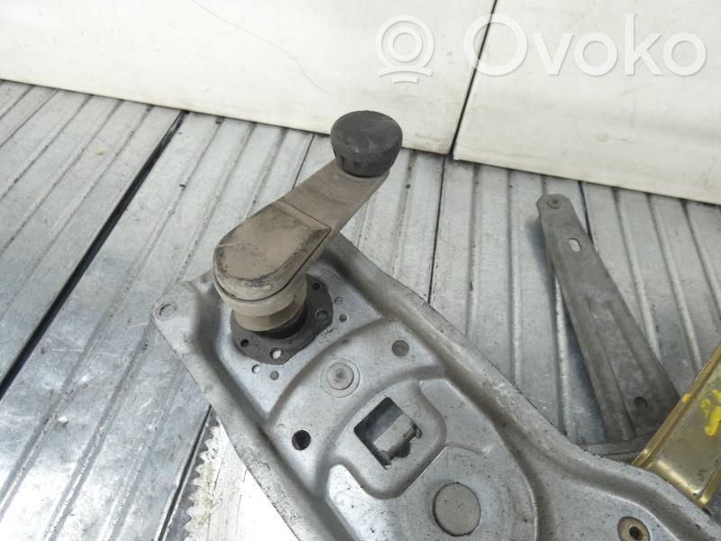 BMW 5 E34 Regulador manual de la ventanilla trasera 