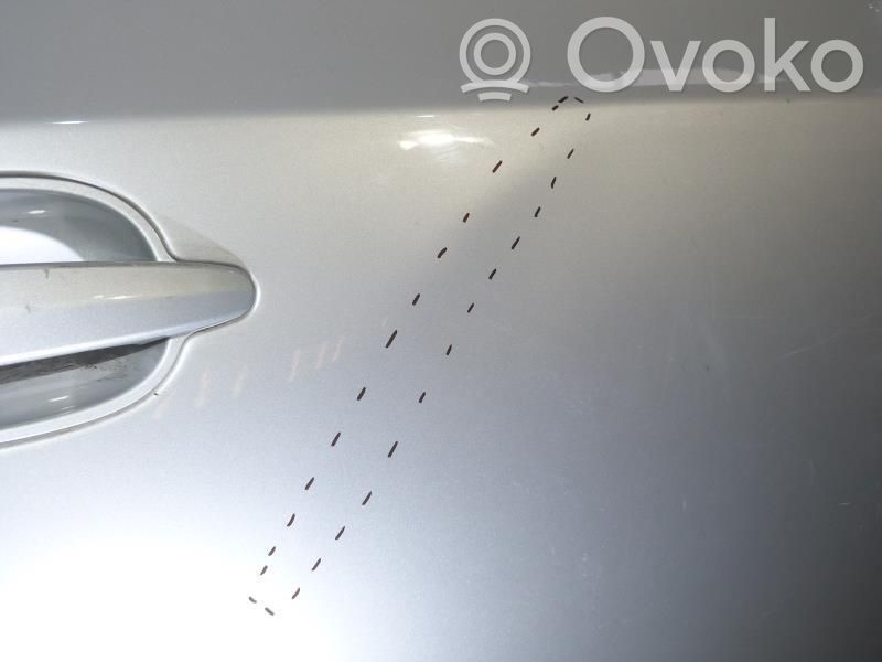 BMW 5 E60 E61 Aizmugurējās durvis 