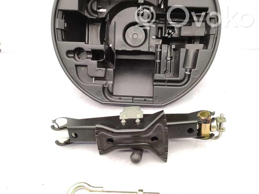 Citroen C3 Tool set 