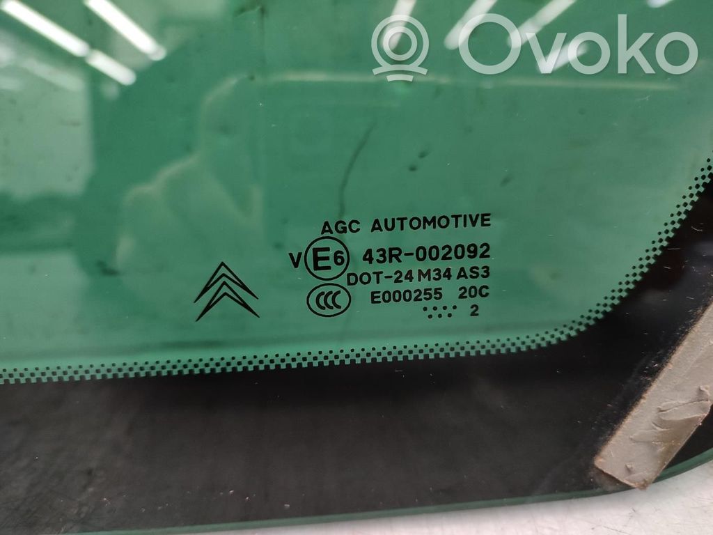 Citroen C5 Rear side window 