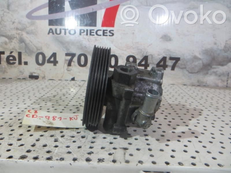 Citroen C8 Ohjaustehostimen pumppu 