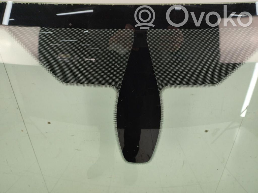 Front windscreen/windshield window   2006522
