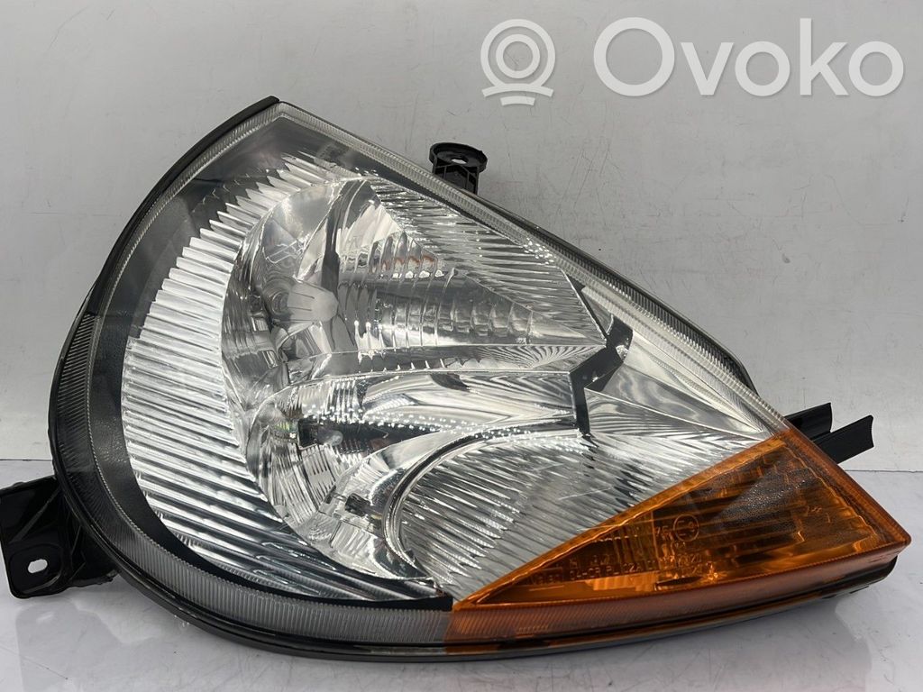 Headlight/headlamp   1079423