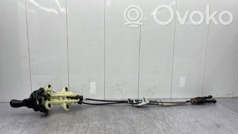 Mazda 2 Gear shifter/selector 