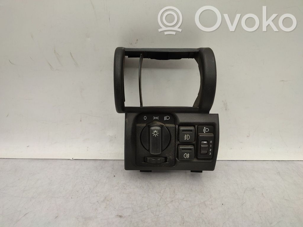 Light switch   90483063