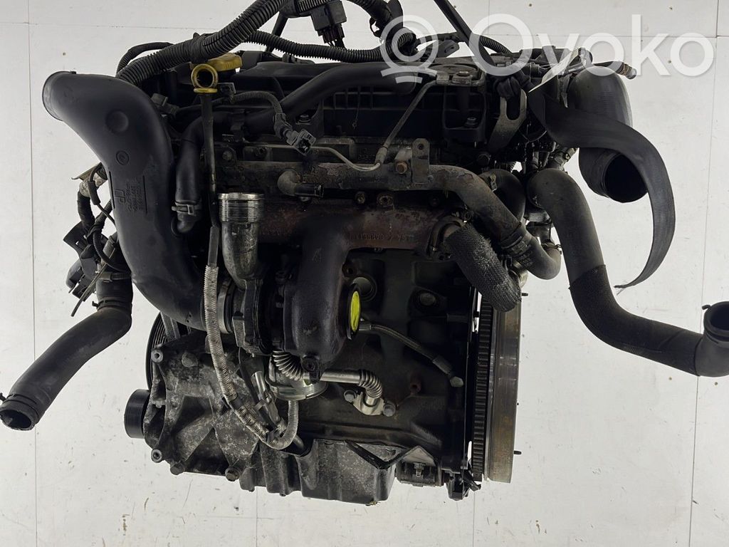 Opel Zafira B Двигатель 