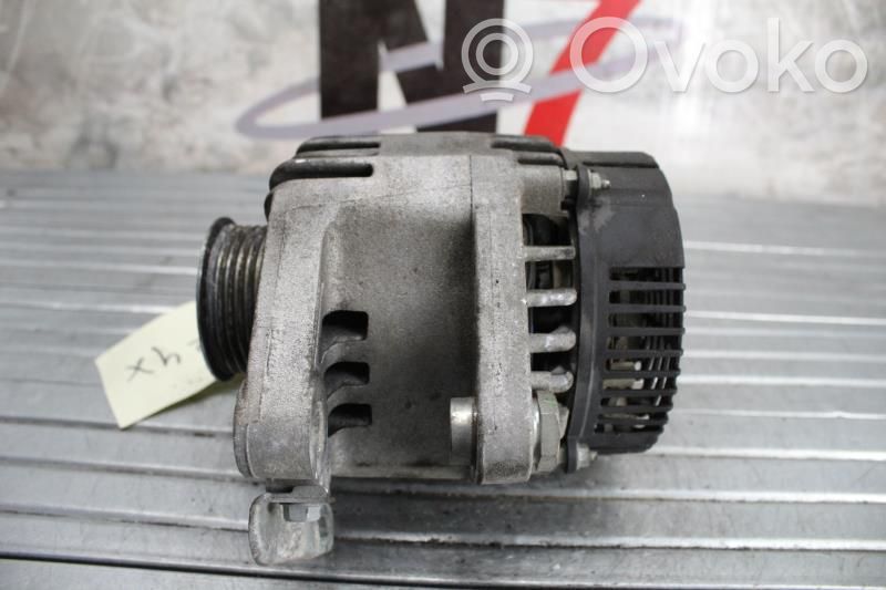 Peugeot 107 Generator/alternator 
