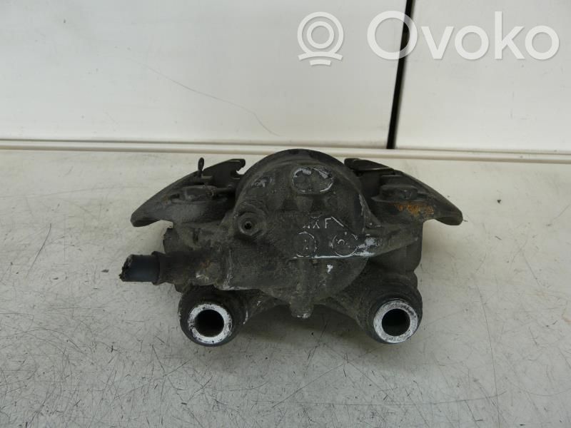 Peugeot 205 Etujarrusatula 