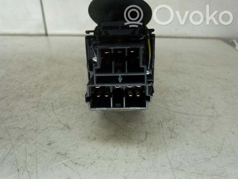 Peugeot 406 Interruptor de luz 
