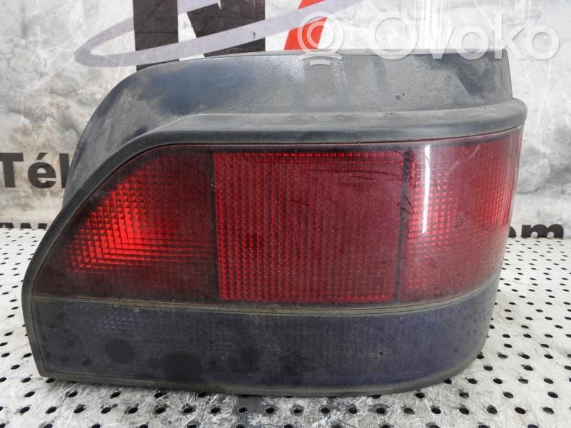 Renault Clio I Rear/tail lights 