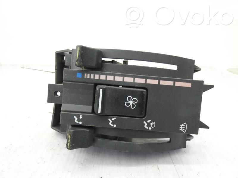 Renault Super R5 Climate control unit 