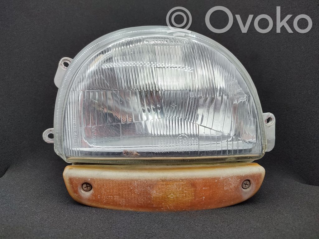 Renault Twingo I Lampa przednia 