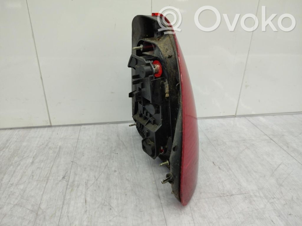Rover 414 - 416 - 420 Galinis žibintas kėbule 