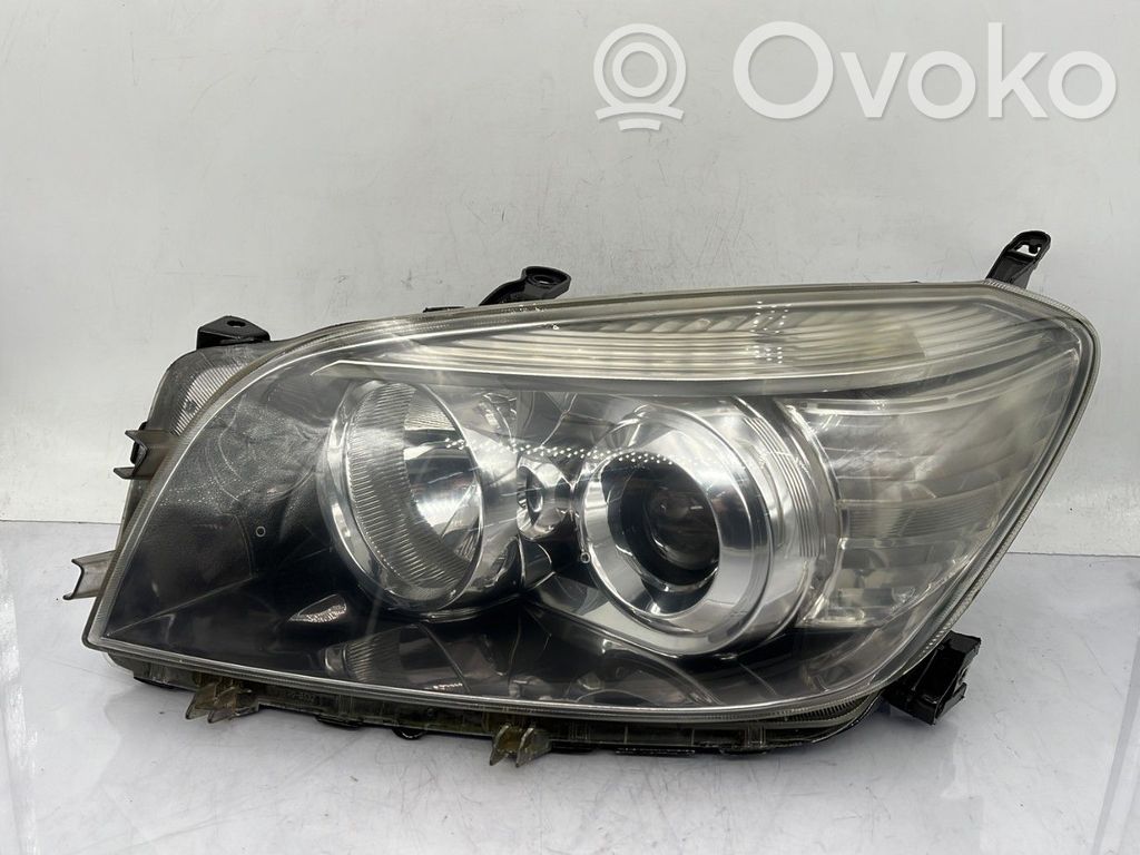 Toyota RAV 4 (XA30) Lampa przednia 