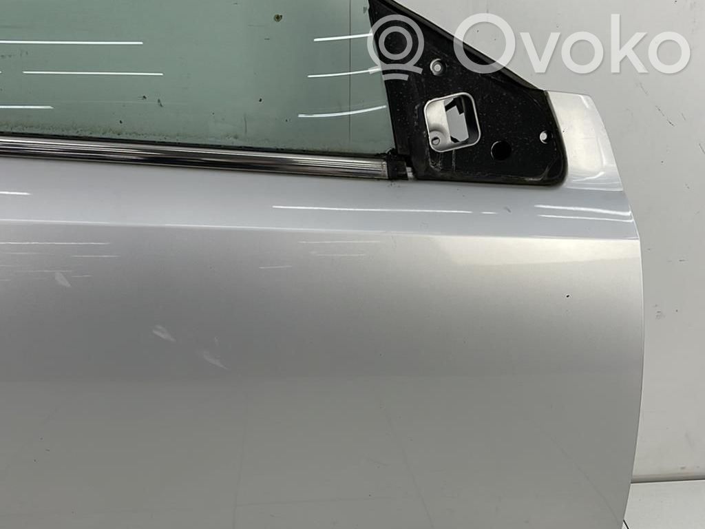 Opel Astra H Puerta delantera 