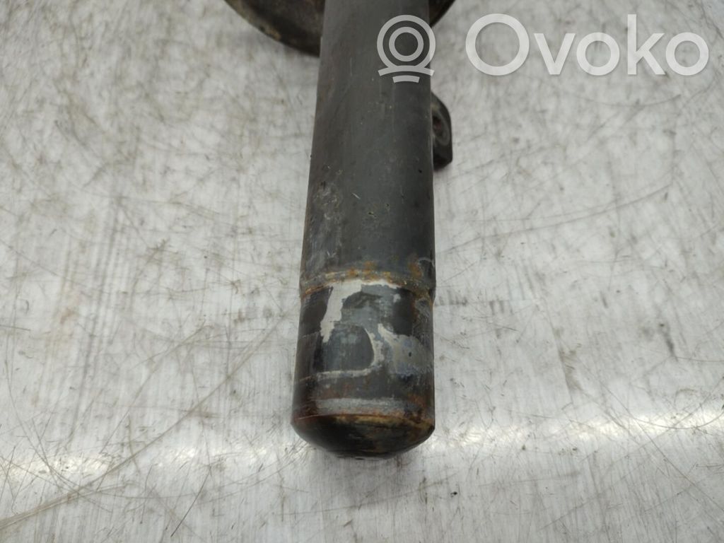 Opel Corsa C Amortyzator osi przedniej ze sprężyną 