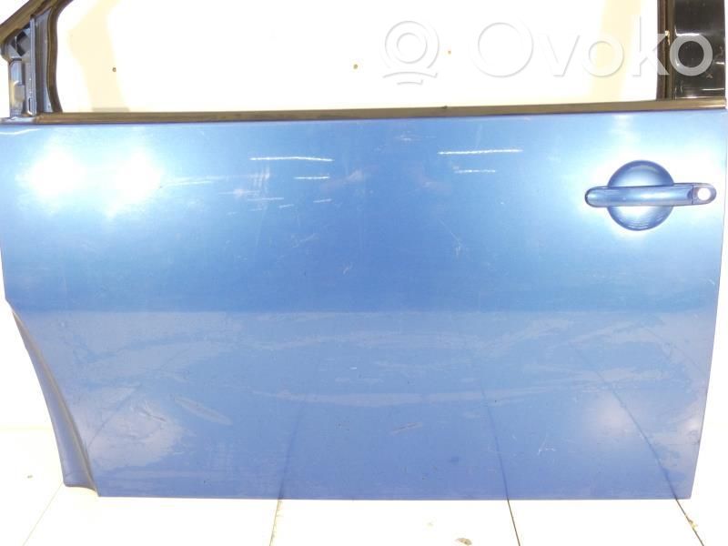 Volkswagen New Beetle Puerta delantera 
