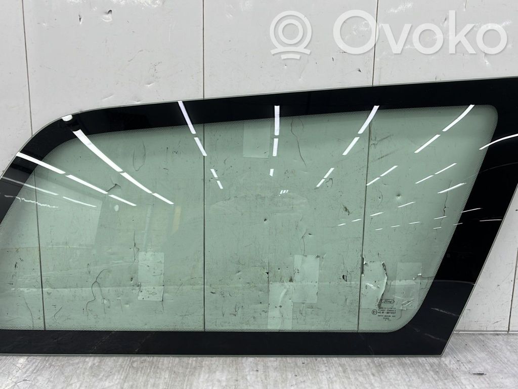 Ford Focus Rear side window 
