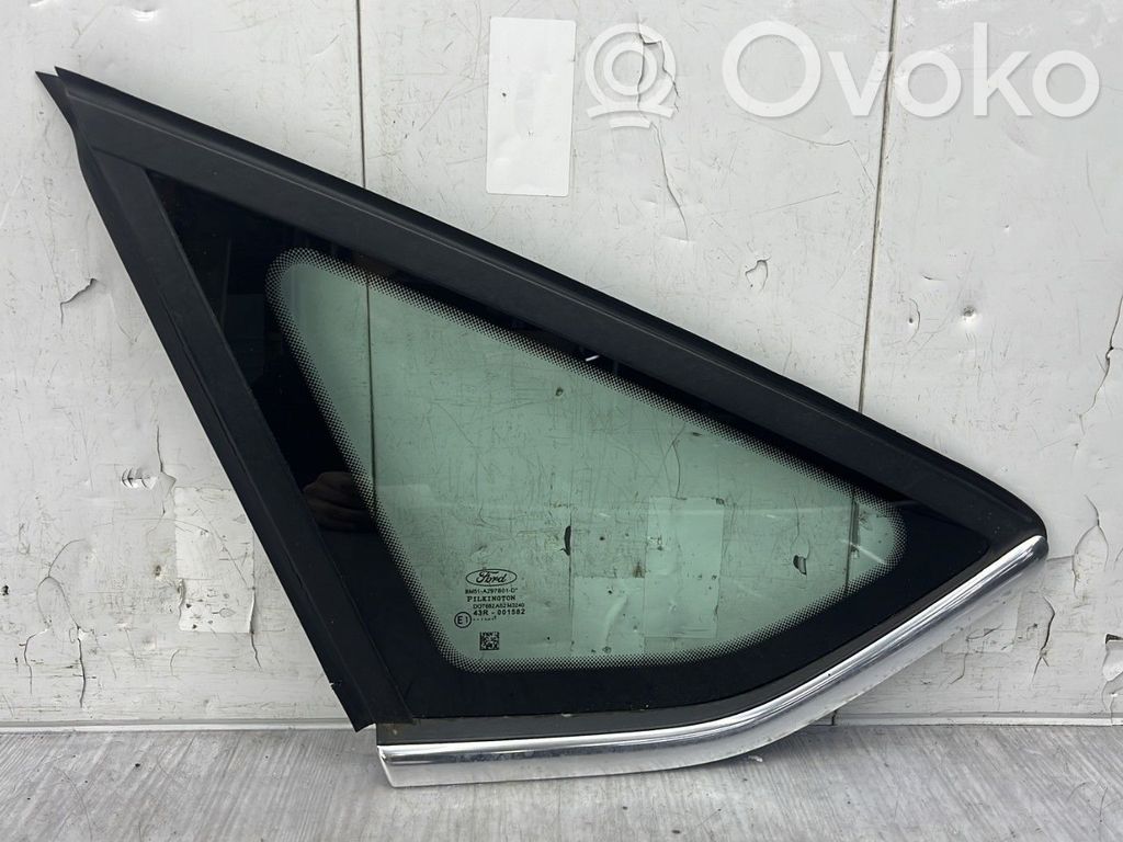 Ford Focus Rear side window 