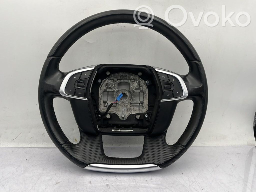 Citroen C4 II Ohjauspyörä 