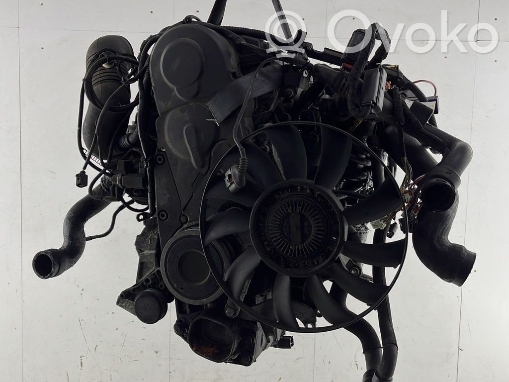 Audi A4 S4 B6 8E 8H Silnik 