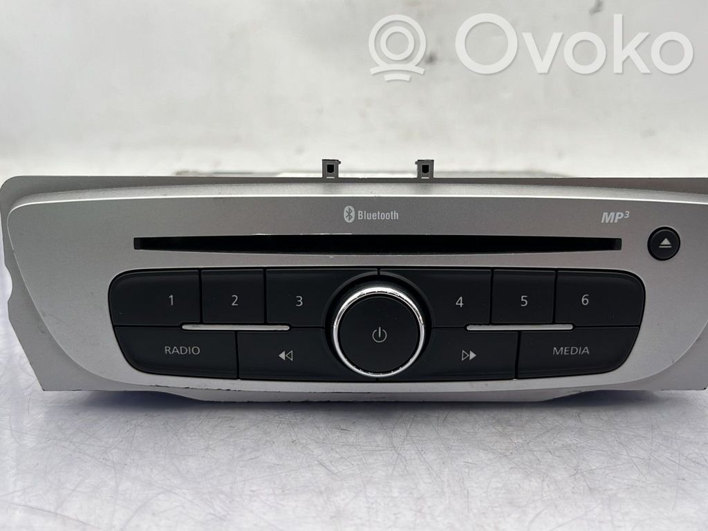 Renault Megane III Unitate principală radio/CD/DVD/GPS 