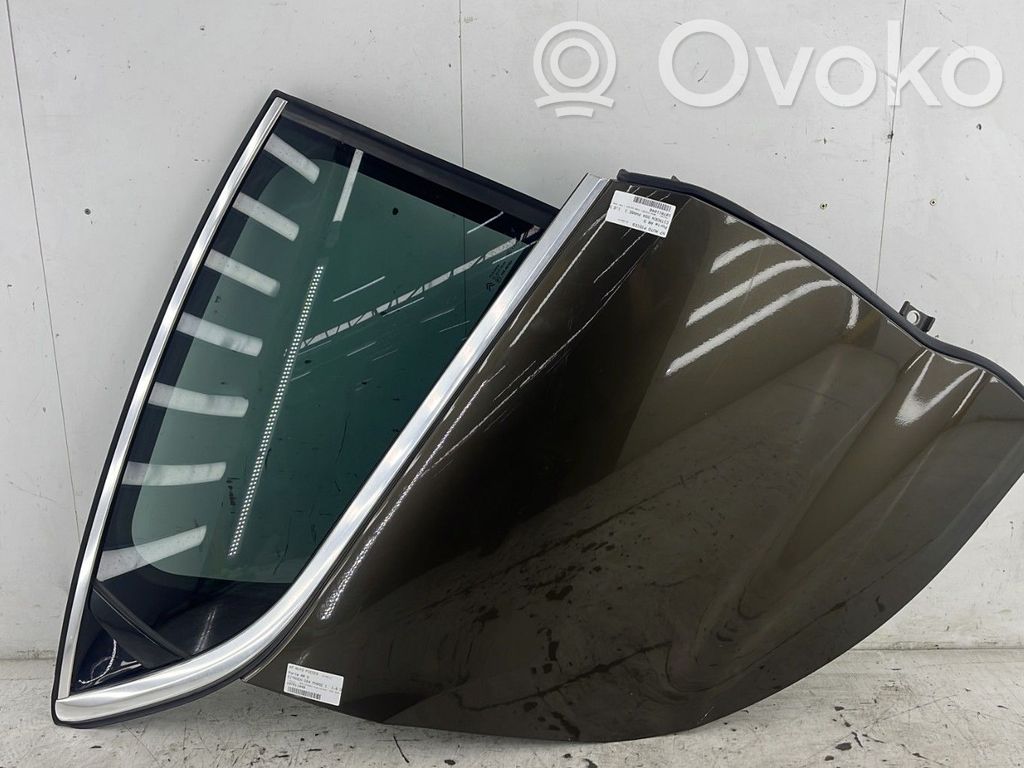 Galinės durys   9008X4