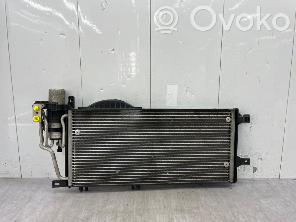 Opel Corsa C Jäähdyttimen lauhdutin (A/C) 