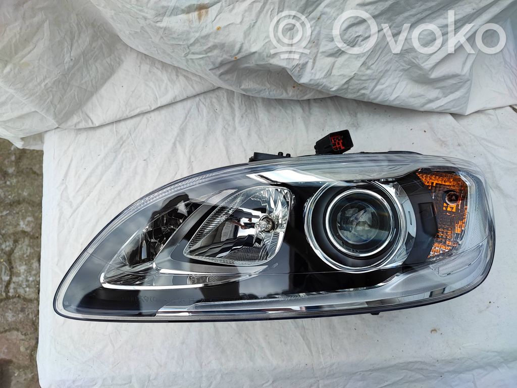 Headlight/headlamp   31420261,89908941