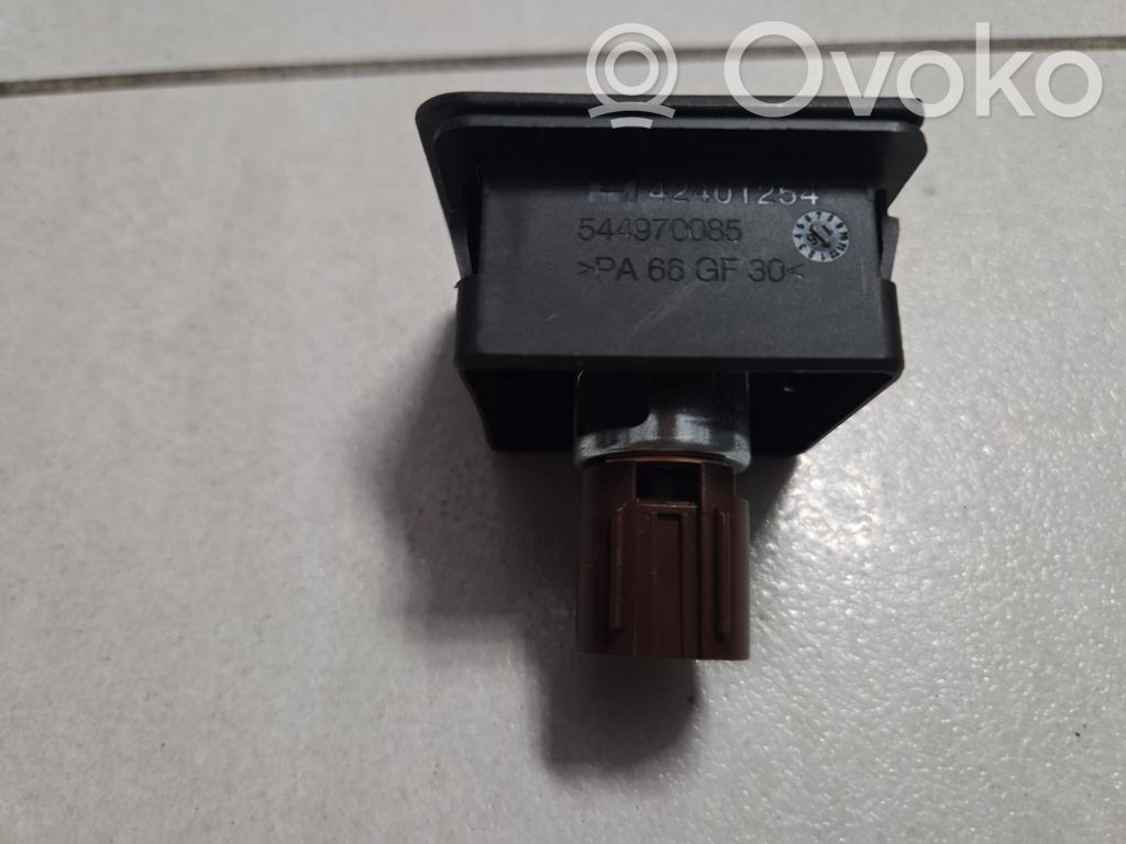 Opel Mokka X Kita salono detalė 