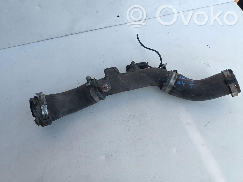 Hyundai i30 Turboahtimen ilmanoton letku 