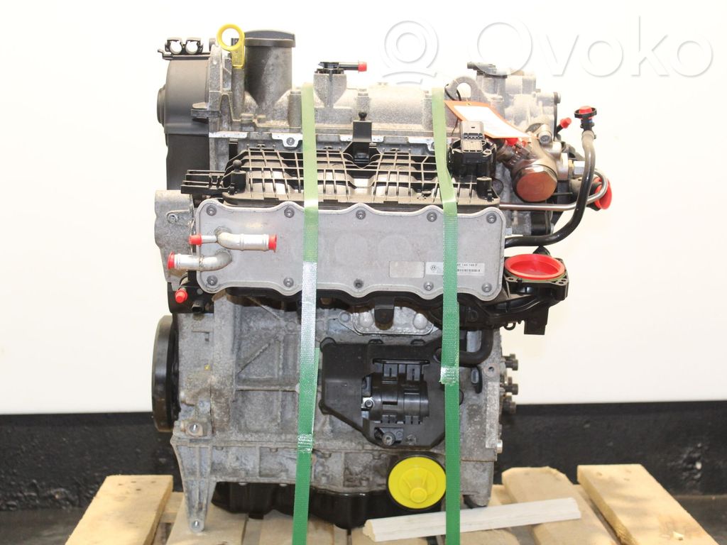 Motor   04E100098A