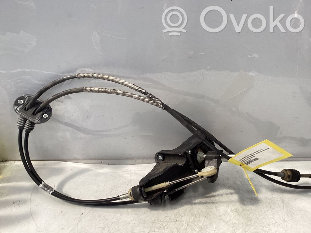 Ford Focus Gear shift cable linkage 