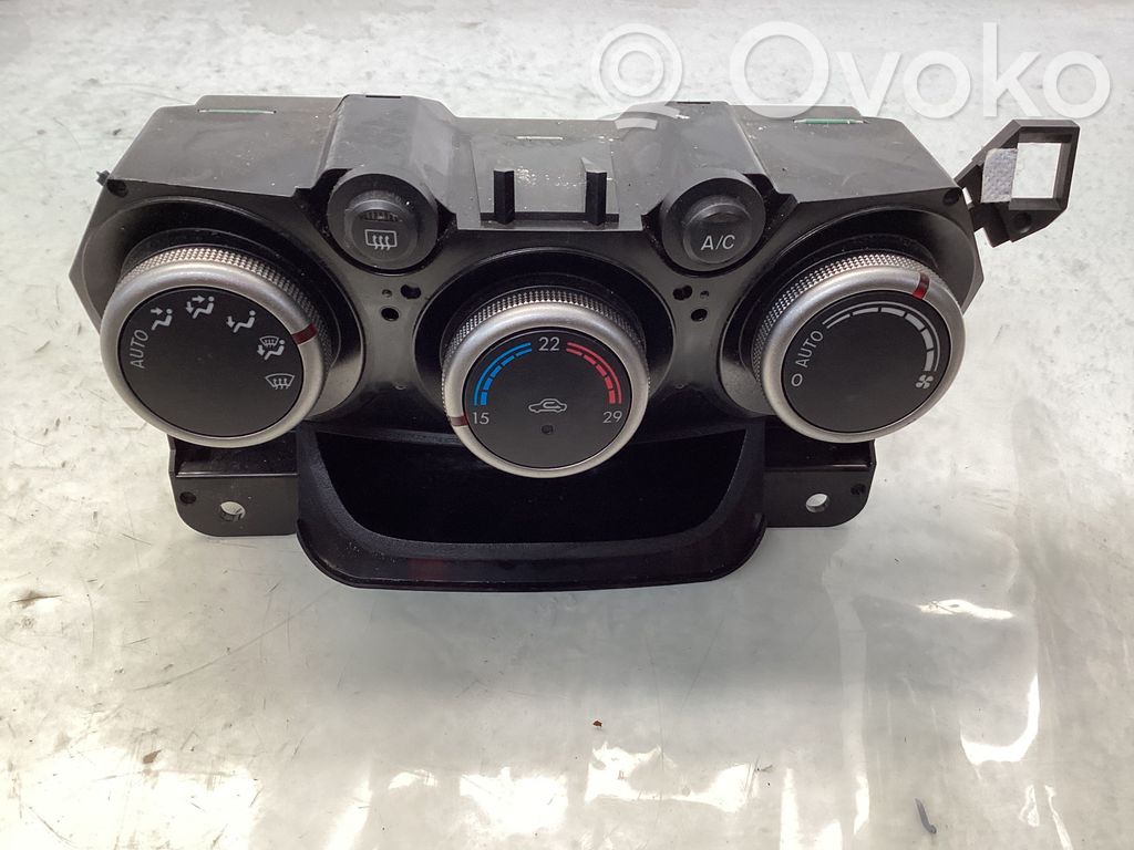 Mazda 2 Climate control unit 