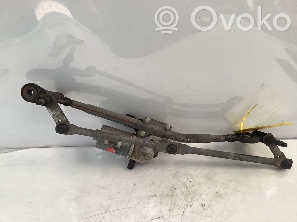 BMW X5 E70 Front wiper linkage and motor 