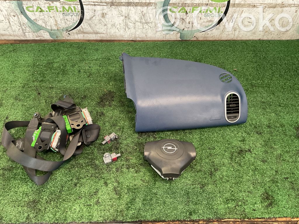 Opel Agila B Oro pagalvių komplektas 