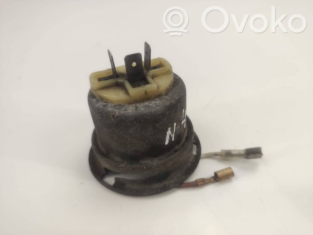 BMW 3 E21 Deckel Abdeckung Scheinwerfer 