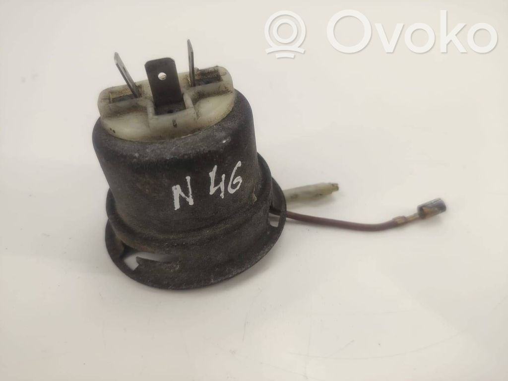 Deckel Abdeckung Scheinwerfer   63121372732