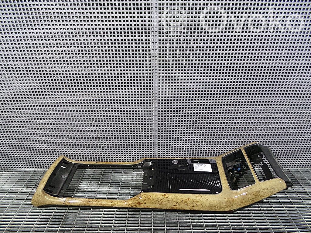 Audi A8 S8 D4 4H Panelės apdailos skydas (centrinis) 