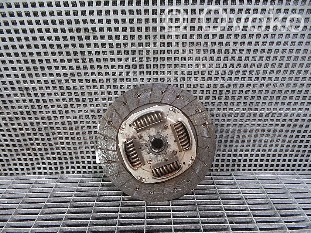 Renault Clio III Kit d'embrayage 