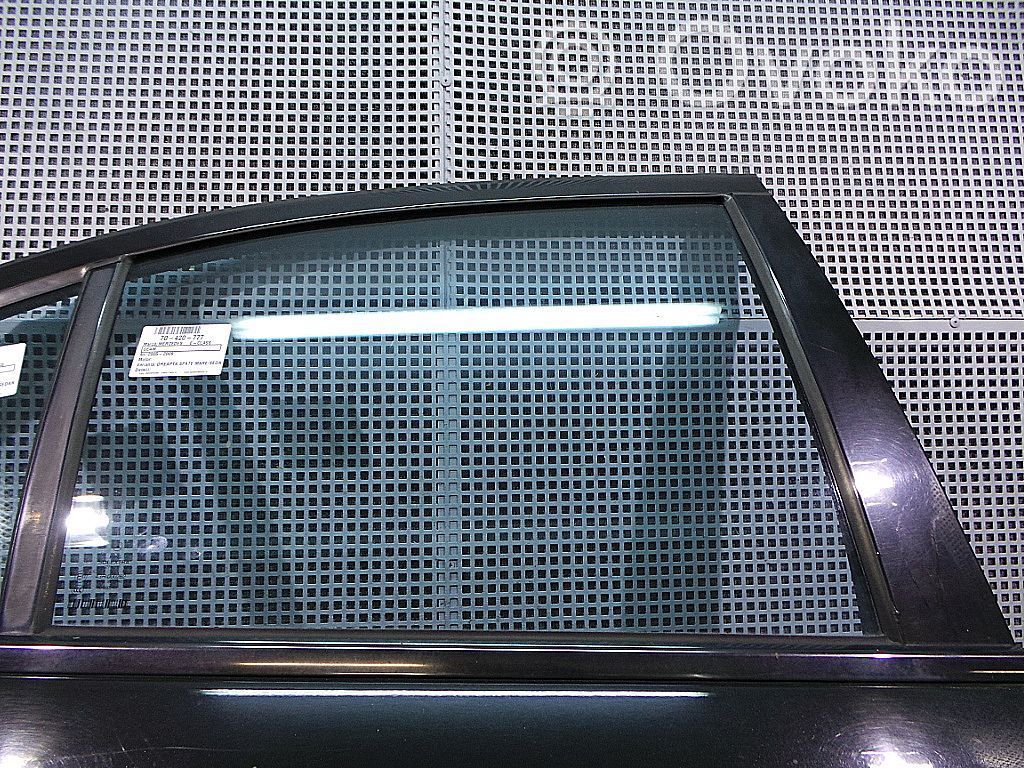 Mercedes-Benz E W211 Luna de la puerta trasera 